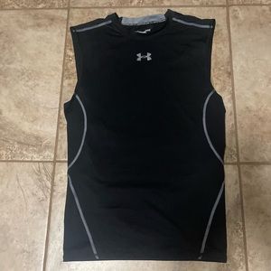 Mens size large compression shirt. Black with grey stitching.